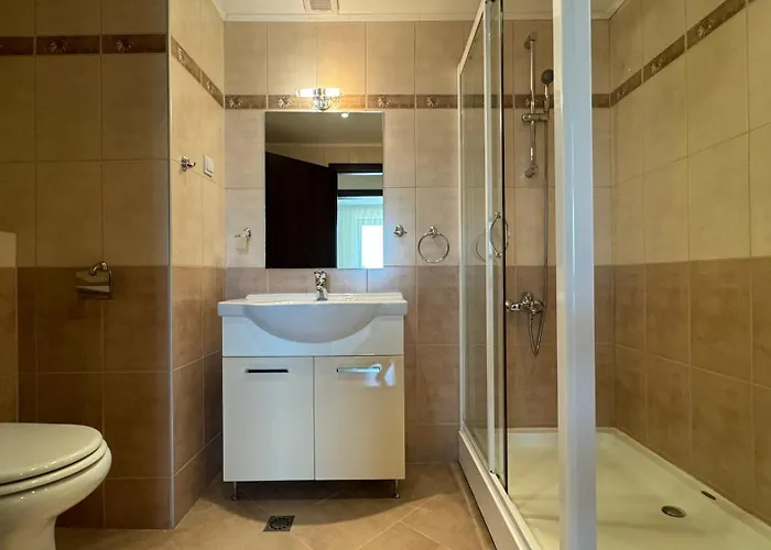 Апартаменты Sunny Family Солнечный берег