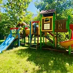 Sunny Family Apartament
