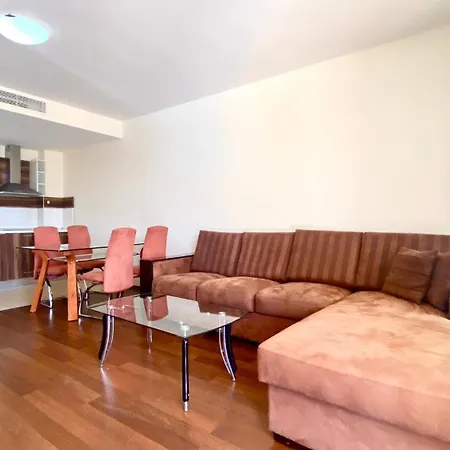 Sunny Family Apartmán Sluneční pobřeží