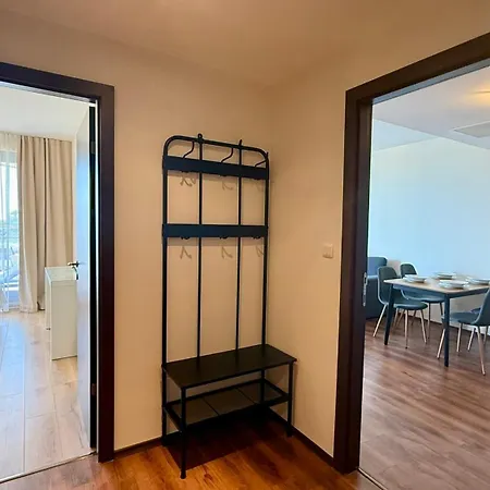 Sunny Family Апартаменты *