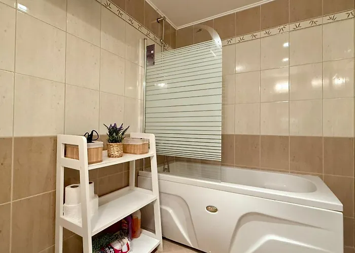 Sunny Family Apartment *