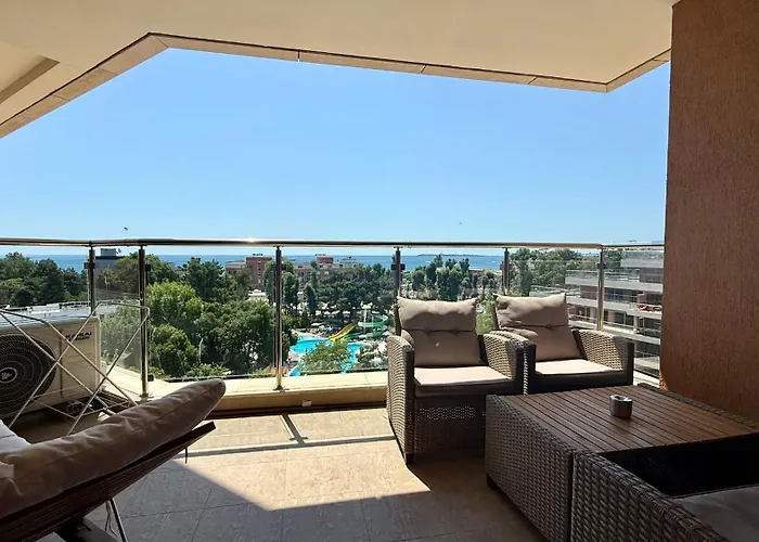 Sunny Family Apartment